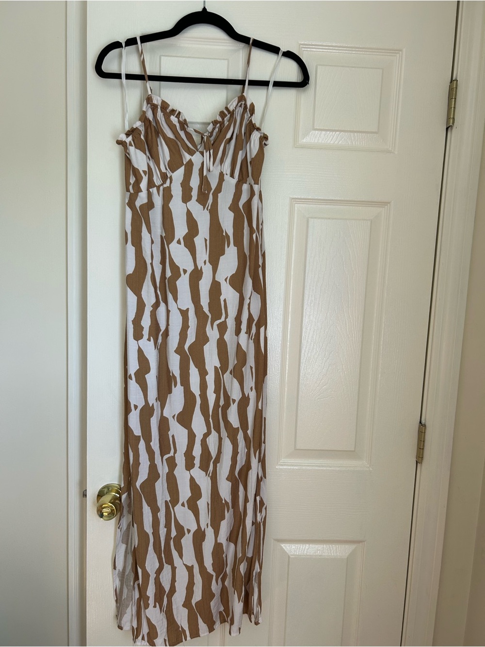 Monteau Brown & White Abstract Print Maxi Dress